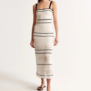 Abercrombie crochet maxi dress - Size Small